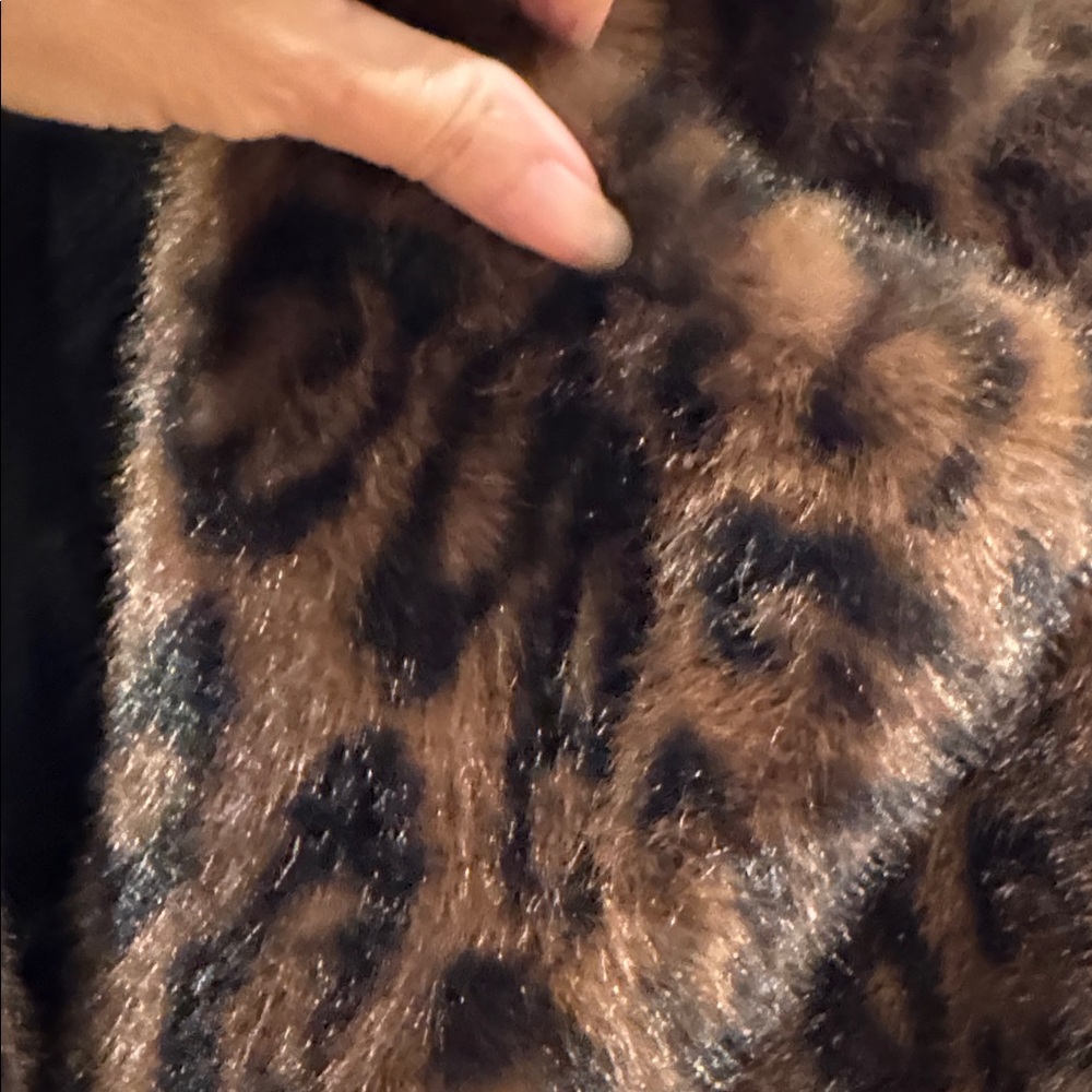 Laundry Leopard Print Faux Fur Coat - Picture 3 of 9